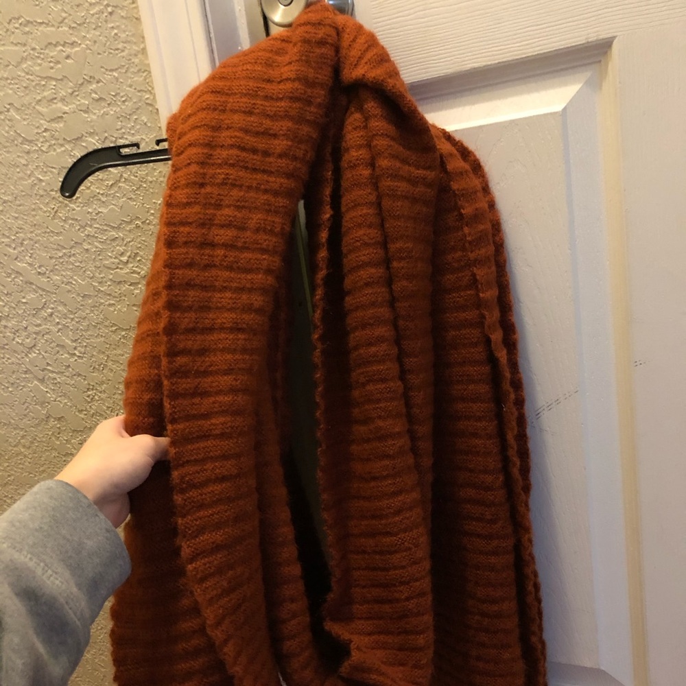 scarf